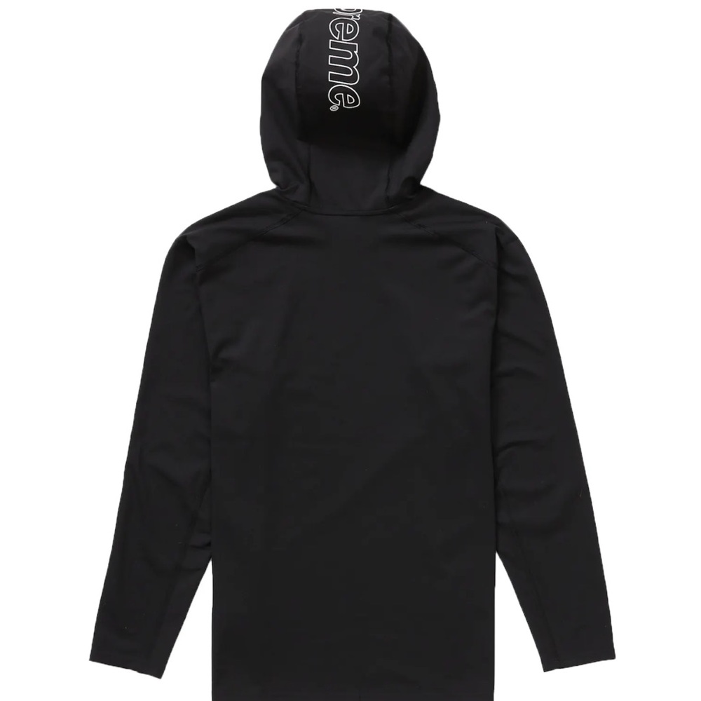 Supreme The North Face Base Layer L/
S Top (NWOT)